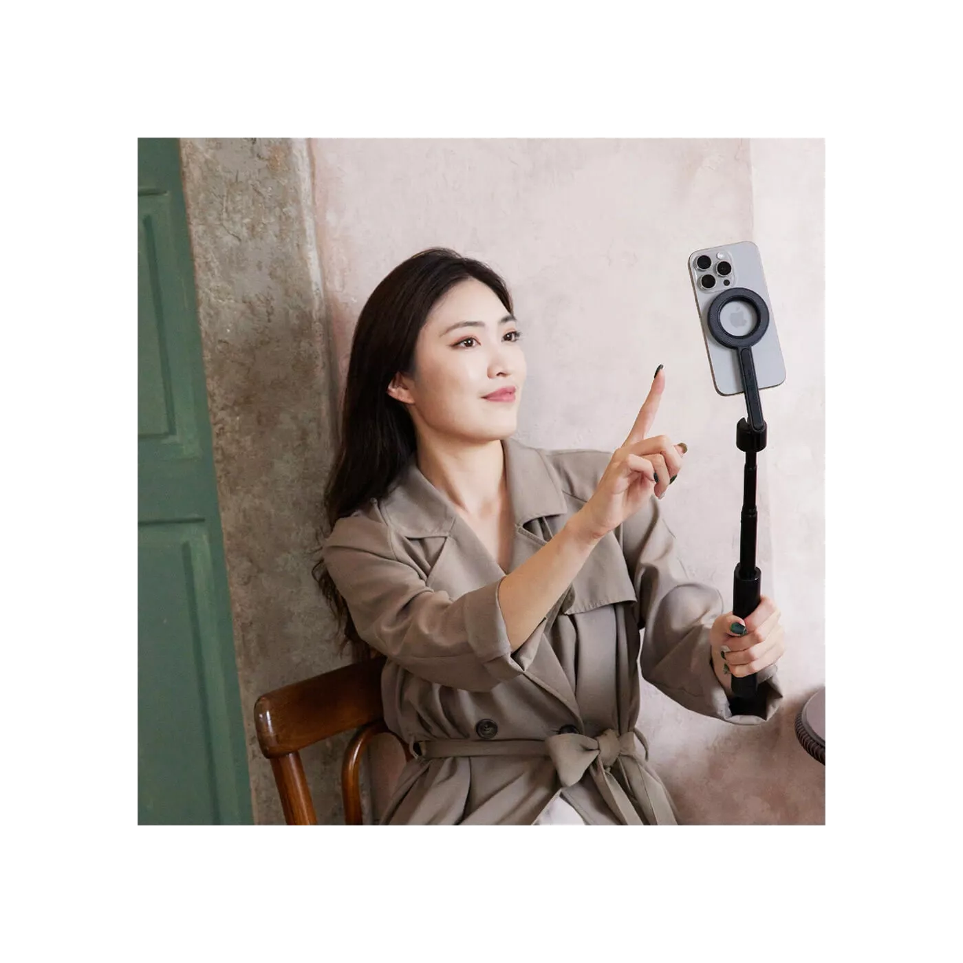 Adam Elements Selfie Ll Wireless Tripod - Black
