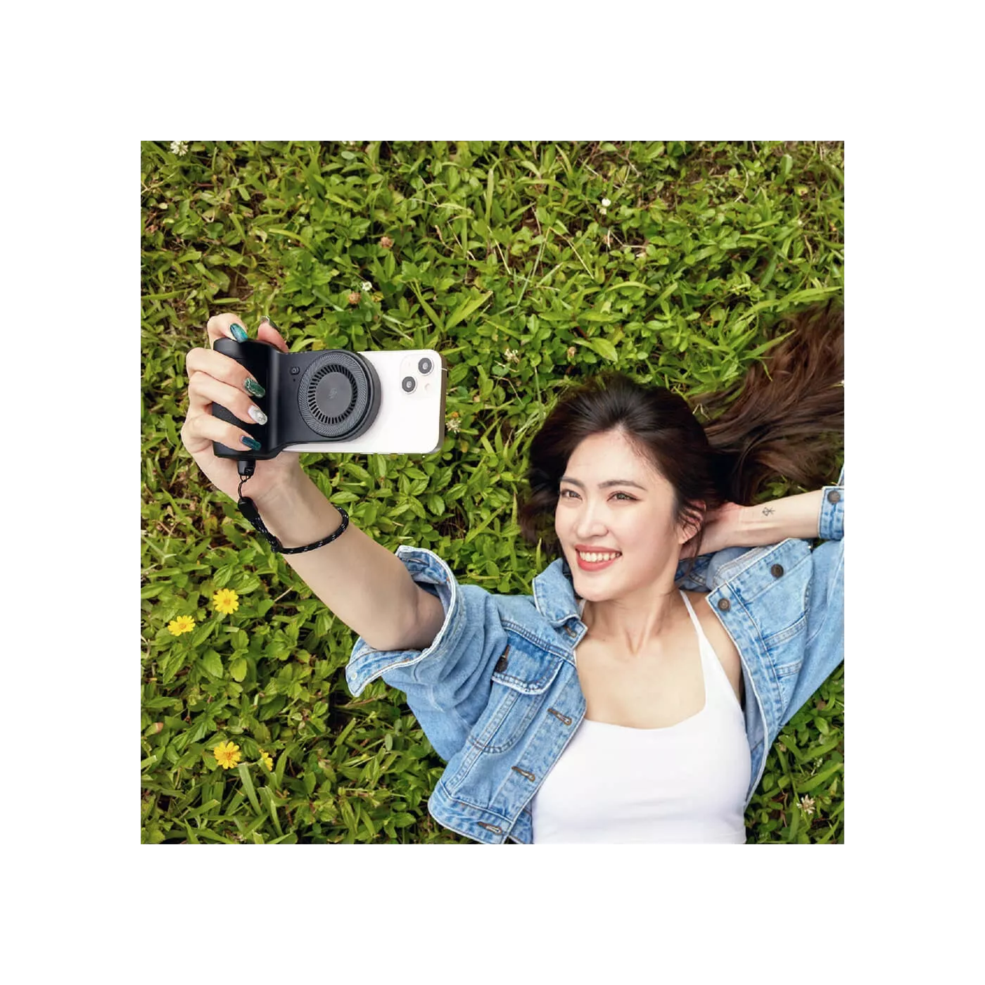 Adam Elements Selfie Shot Hand Grip 5K Power Bank - Black