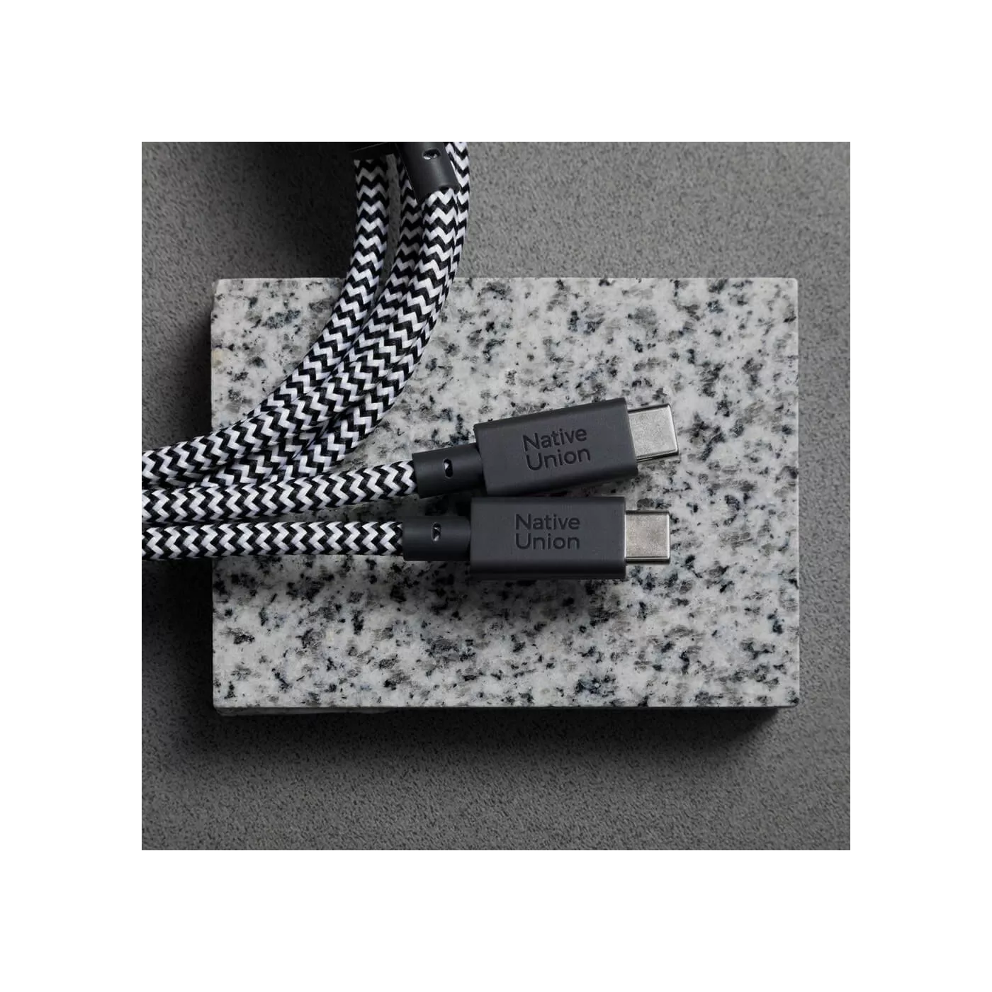 Native Union Belt Cable 140W USB-C to USB-C (2m) - Zebra