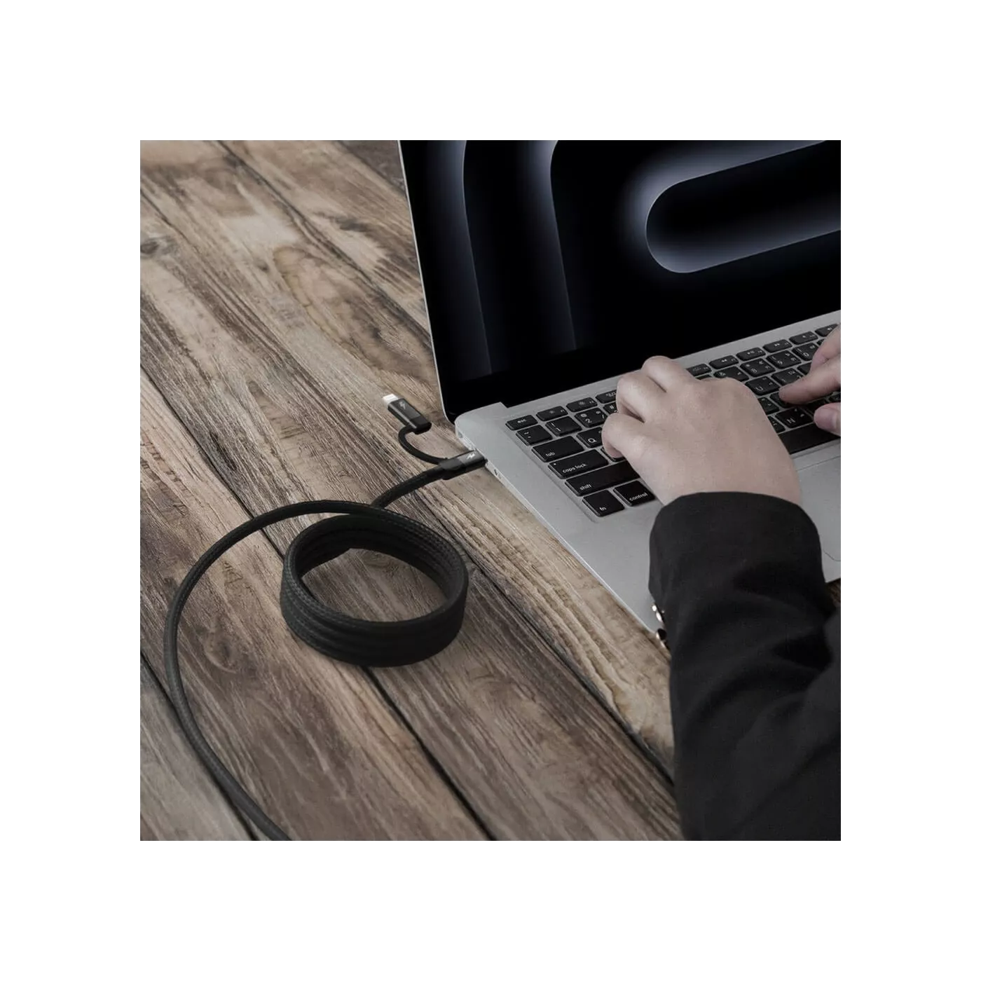 Momax MagLink Magnetic USB-C to Lightning Cable (1m)
