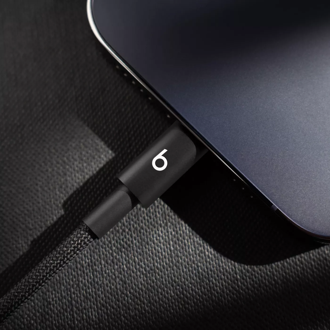 Beats USB-C to Lightning Woven Cable (1.5m)
