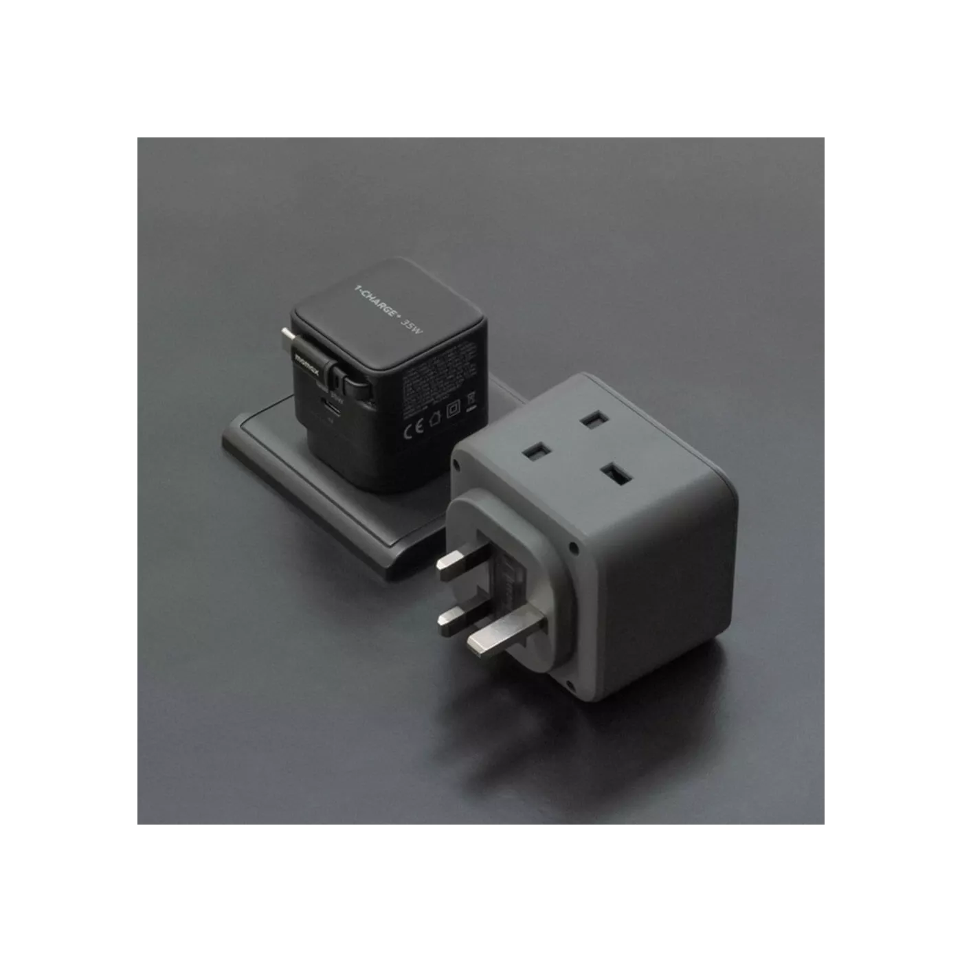 Momax 1-Charge+ 35W GaN Charger with USB-C Cable