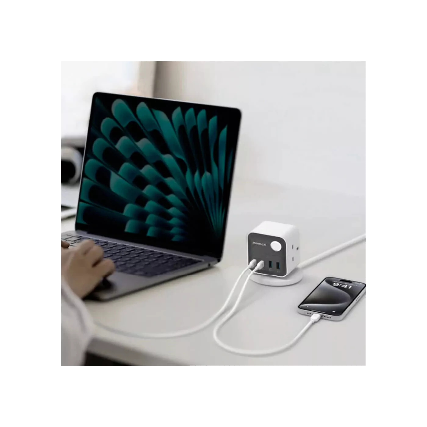 Momax 1 Charge Flow 3 Outlet Power Cube with USB - White