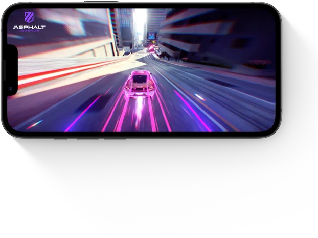 جهاز iPhone 17e يعرض لعبة سباق سيارات قيد التشغيل