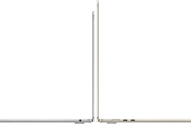 Side view of 13-inch and 15-inch models of MacBook Air in Silver and Starlight, open and back-to-back