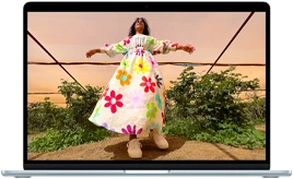 جهاز MacBook&nbsp;Air يعرض شاشة ريتنا&nbsp;ليكويد