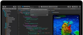 شاشة MacBook Pro تعرض صورة شخص يتم تعديلها في برنامج Adobe Lightroom‏