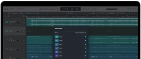 جهاز MacBook Pro، برنامج‏ Logic Pro، مسارات موجية، لوحة Stem Splitter، الفئات: أصوات، طبول، باس، غير ذلك، كل منها مع موجة صوتية منفصلة